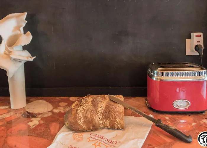 La Pasteliere Hotel 3*