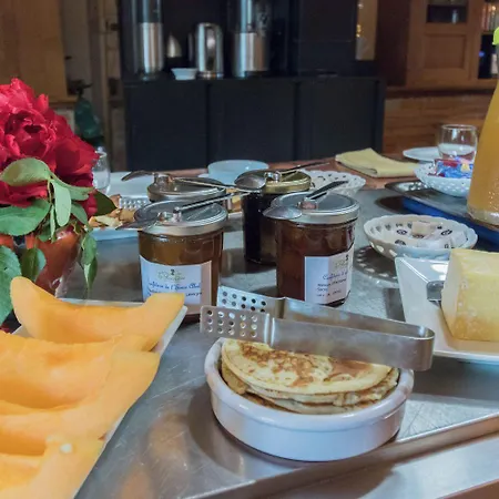 La Pasteliere Hotel