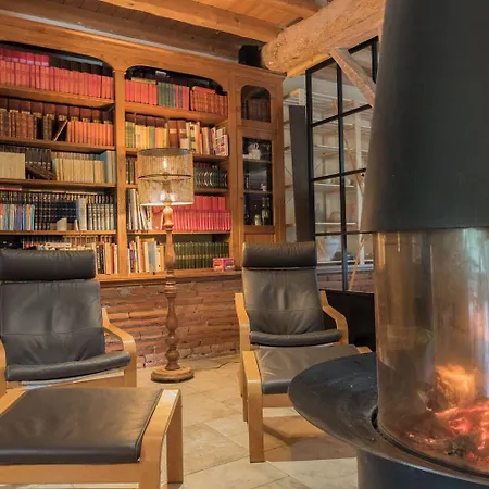 La Pasteliere Hotel